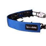 Szöges csatos nyakörv takaró sötétkék